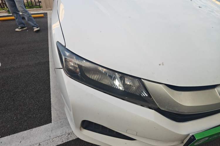 Used Honda City 2017 1.5L manual Comfort version Right Front Headlight