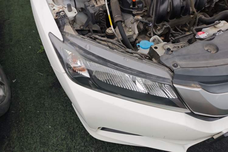 Used Honda City 2017 1.5L CVT Comfort Version Right Front Headlight