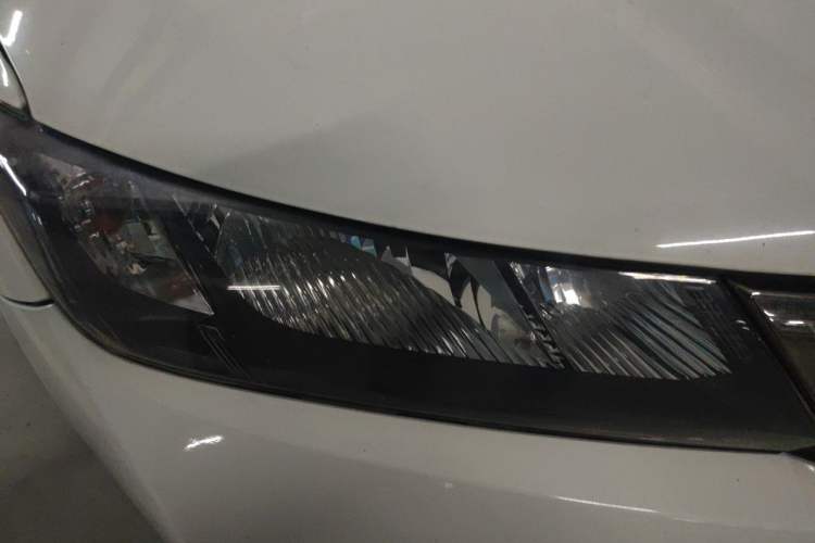 Used Honda City 2017 1.5L CVT Comfort Version Right Front Headlight