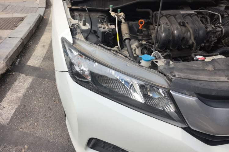 Used Honda City 2017 1.5L CVT Comfort Version Right Front Headlight