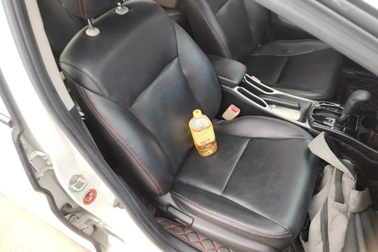 Used Honda City 2017 1.5L CVT Elite Edition Right Front Seat