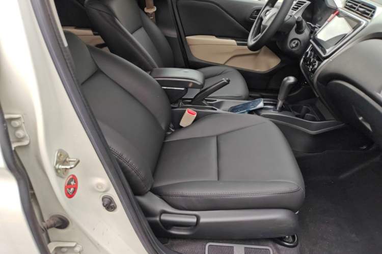 Used Honda City 2017 1.5L CVT Comfort Version Right Front Seat