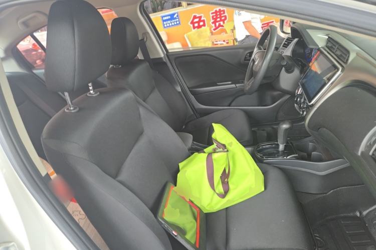 Used Honda City 2017 1.5L CVT Elite Edition Right Front Seat