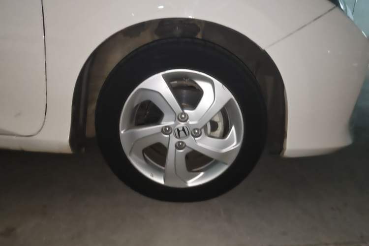 Used Honda City 2017 1.5L CVT Elite Edition Right Front Wheel Hub