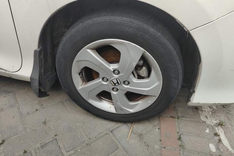 Used Honda City 2017 1.5L CVT Elite Edition Right Front Wheel Hub