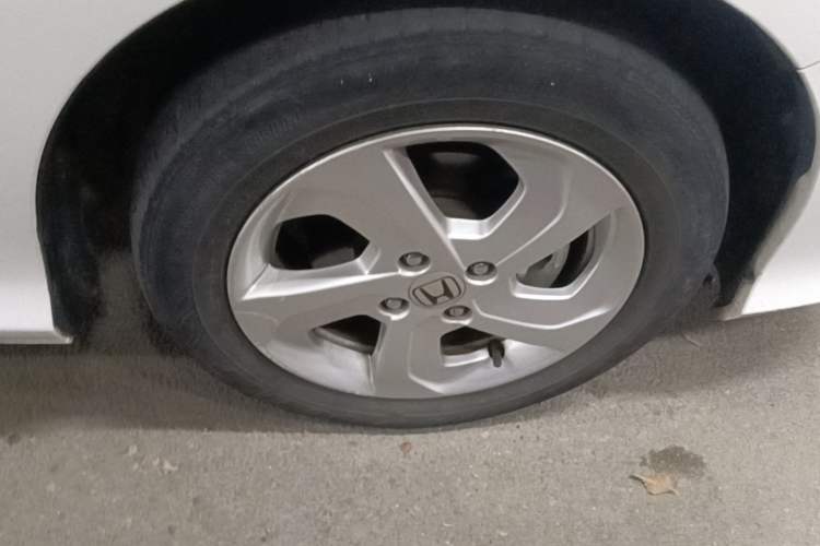 Used Honda City 2017 1.5L CVT Elite Edition Right Front Wheel Hub