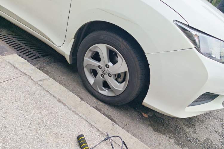 Used Honda City 2017 1.5L CVT Elite Edition Right Front Wheel Hub