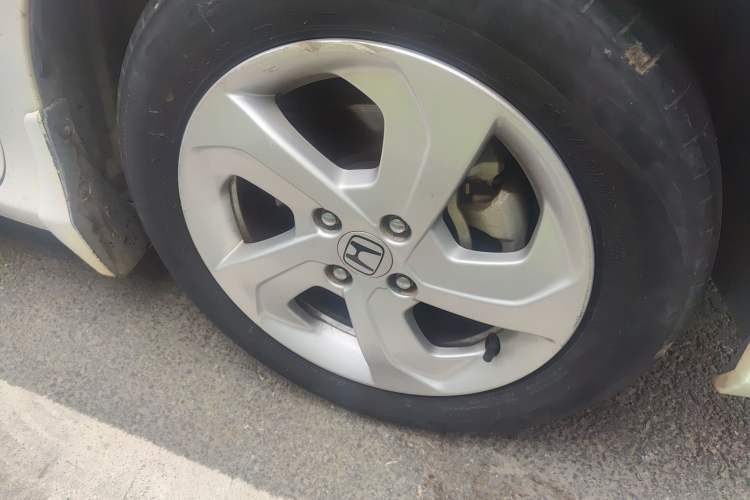 Used Honda City 2017 1.5L CVT Elite Edition Right Front Wheel Hub