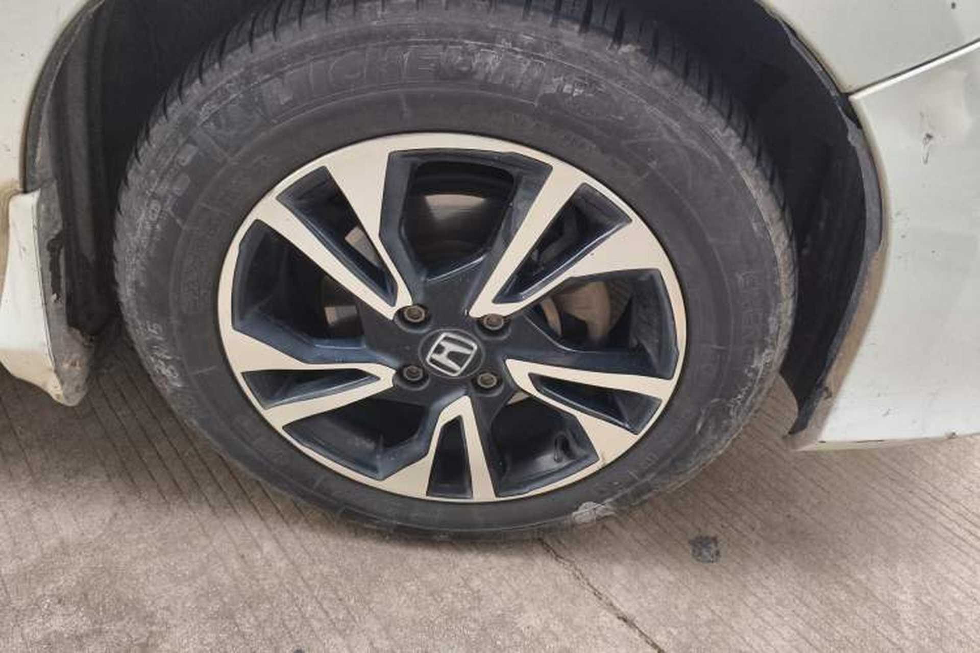 Used Honda City 2017 1.5L CVT Comfort Version Right Front Wheel Hub