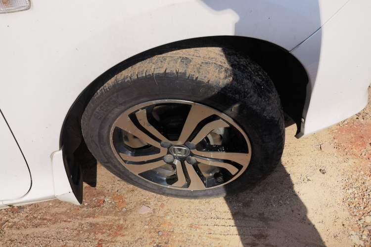 Used Honda City 2017 1.5L CVT Comfort Version Right Front Wheel Hub