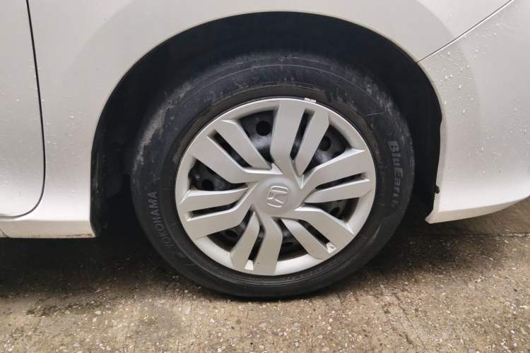Used Honda City 2017 1.5L CVT Comfort Version Right Front Wheel Hub