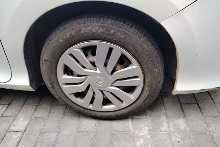 Used Honda City 2017 1.5L CVT Comfort Version Right Front Wheel Hub