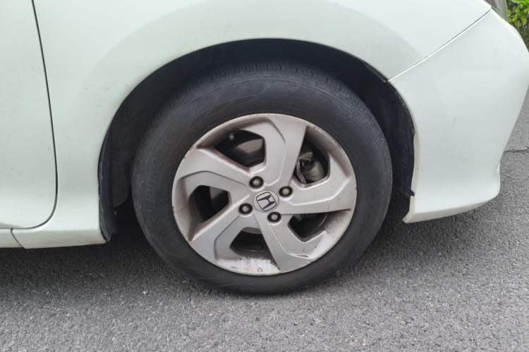 Used Honda City 2017 1.5L CVT Elite Edition Right Front Wheel Hub