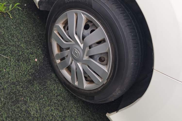 Used Honda City 2017 1.5L CVT Comfort Version Right Front Wheel Hub