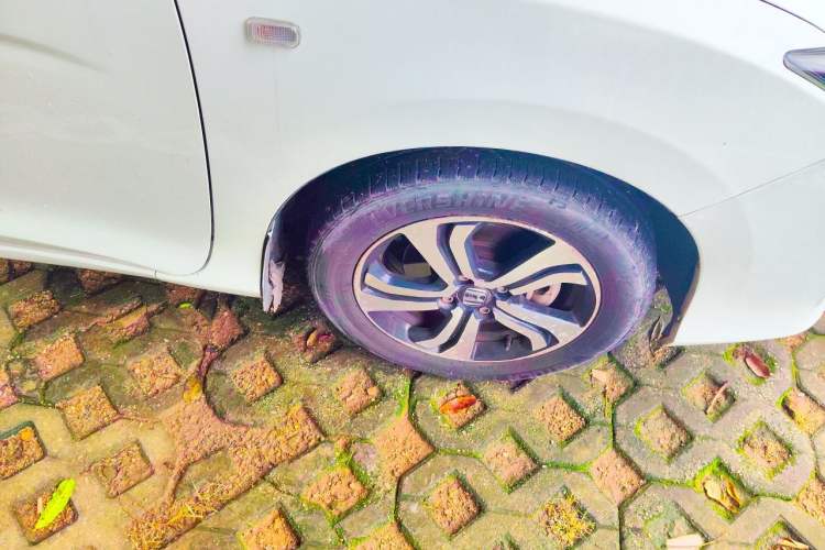Used Honda City 2017 1.5L CVT Comfort Version Right Front Wheel Hub