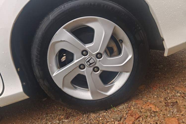 Used Honda City 2017 1.5L CVT Elite Edition Right Front Wheel Hub