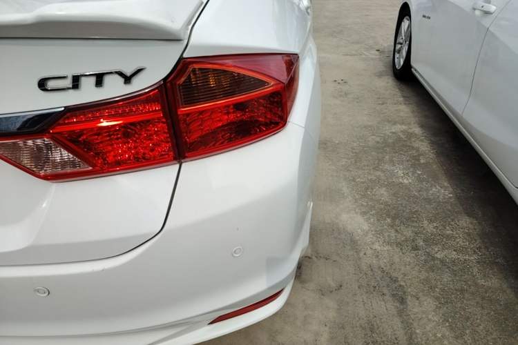 Used Honda City 2017 1.5L CVT Elite Edition Right Rear Taillight