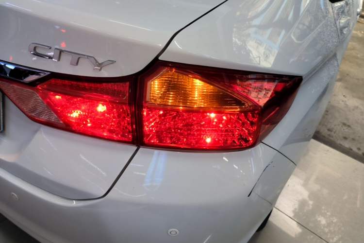 Used Honda City 2017 1.5L CVT Elite Edition Right Rear Taillight