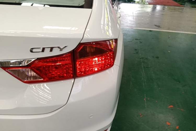 Used Honda City 2017 1.5L CVT Comfort Version Right Rear Taillight