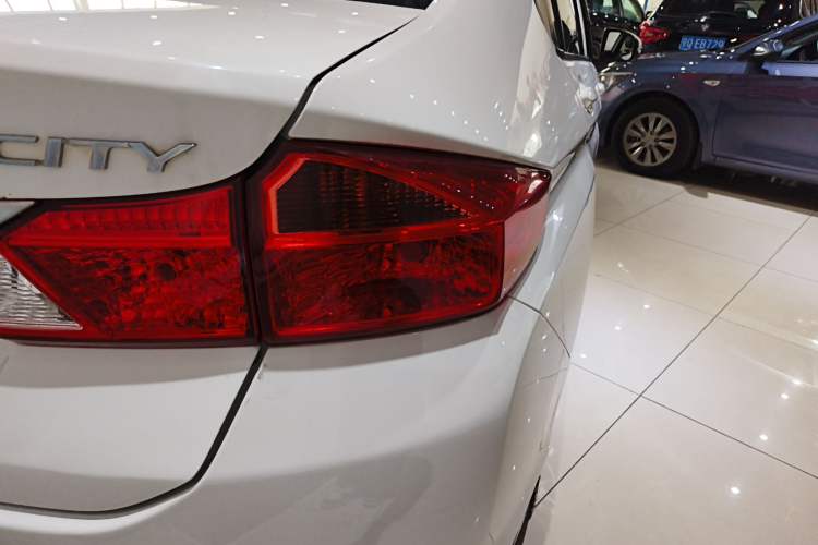 Used Honda City 2017 1.5L CVT Elite Edition Right Rear Taillight