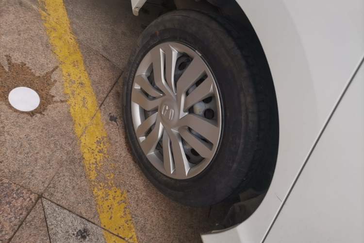Used Honda City 2017 1.5L CVT Comfort Version Right Rear Wheel Hub