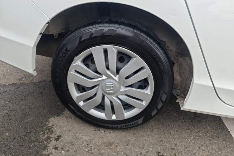 Used Honda City 2017 1.5L manual Comfort version Right Rear Wheel Hub