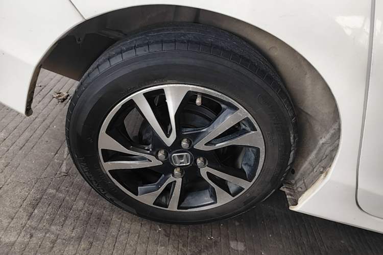 Used Honda City 2017 1.5L CVT Comfort Version Right Rear Wheel Hub