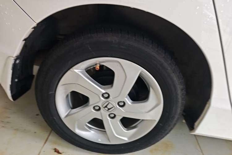 Used Honda City 2017 1.5L CVT Elite Edition Right Rear Wheel Hub