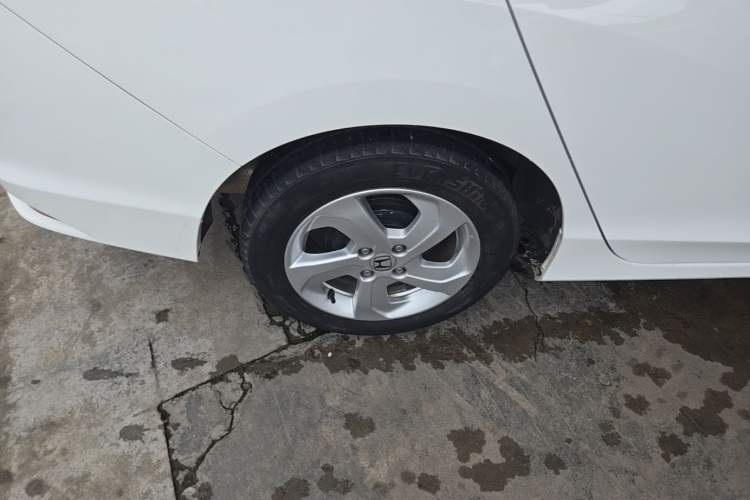 Used Honda City 2017 1.5L CVT Elite Edition Right Rear Wheel Hub