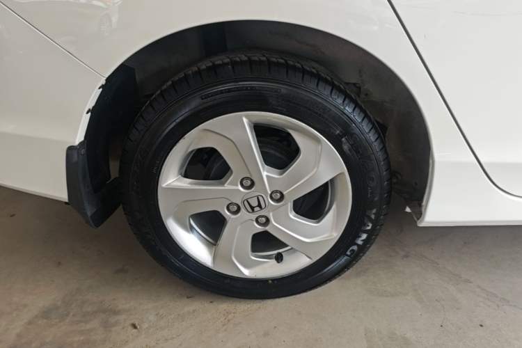 Used Honda City 2017 1.5L CVT Elite Edition Right Rear Wheel Hub