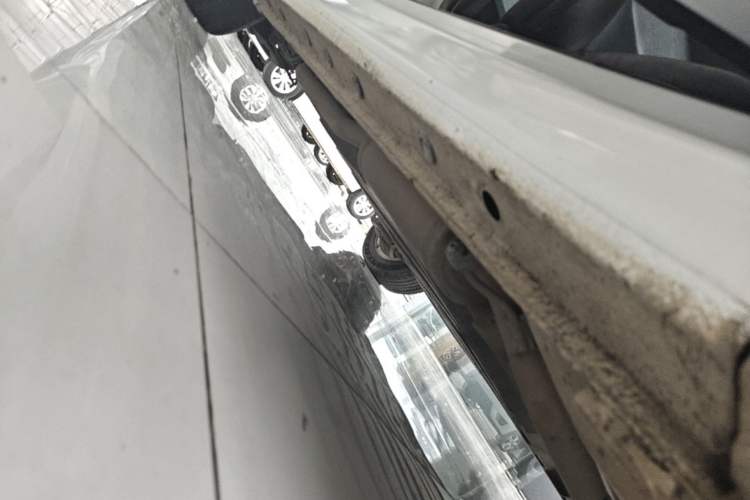 Used Honda City 2017 1.5L CVT Elite Edition Right Side Sill
