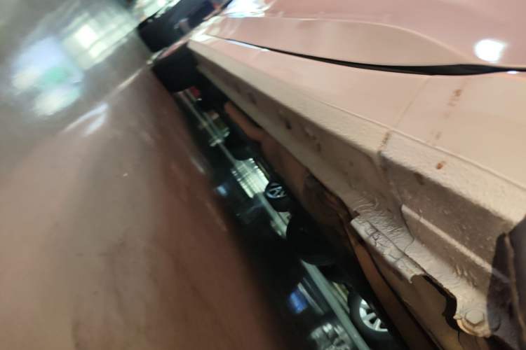 Used Honda City 2017 1.5L CVT Comfort Version Right Side Sill