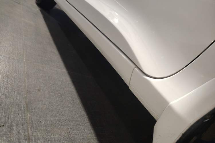 Used Honda City 2017 1.5L CVT Comfort Version Right Side Sill