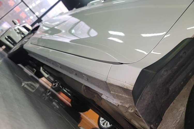 Used Honda City 2017 1.5L CVT Comfort Version Right Side Sill