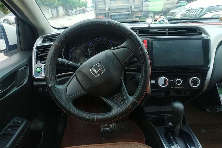 Used Honda City 2017 1.5L CVT Luxury Edition Steering Wheel