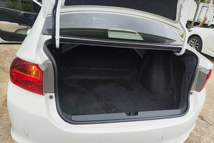 Used Honda City 2017 1.5L CVT Comfort Version Trunk