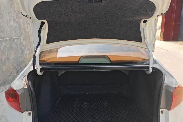 Used Honda City 2017 1.5L manual Comfort version Trunk