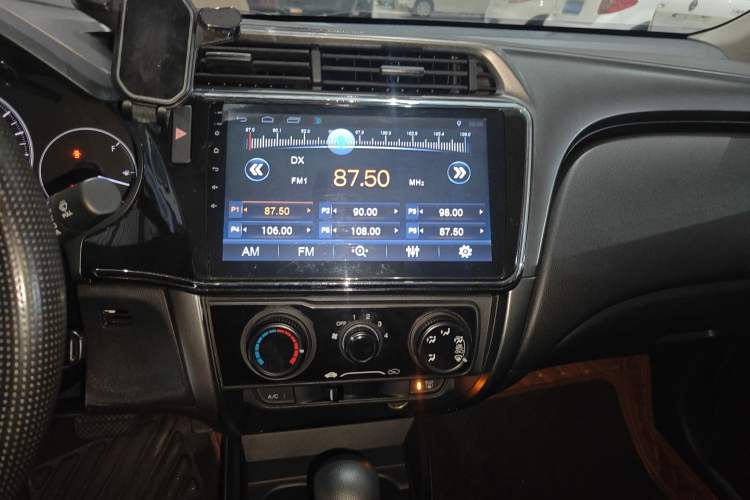 Used Honda City 2018 1.5L CVT Comfort Version Audio And AC Panel