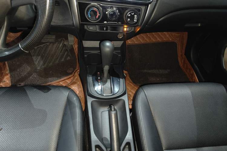 Used Honda City 2018 1.5L CVT Comfort Version Gear Lever