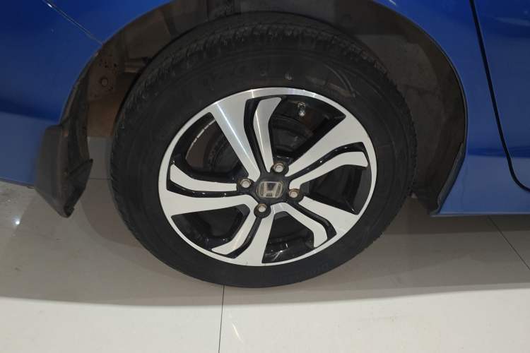 Used Honda City 2018 1.5L CVT Comfort Version Right Rear Wheel Hub