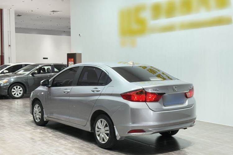Used Honda City 2018 1.5L Manual Comfort Version Exterior 4