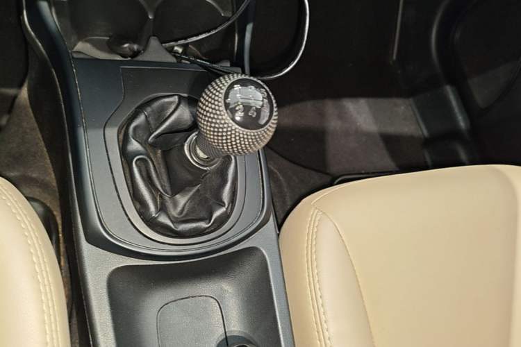Used Honda City 2018 1.5L Manual Comfort Version Gear Lever
