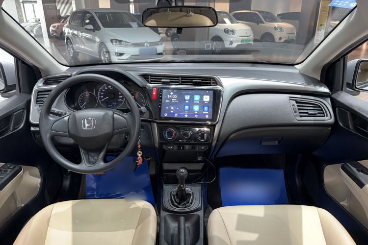 Used Honda City 2018 1.5L Manual Comfort Version Interior 1