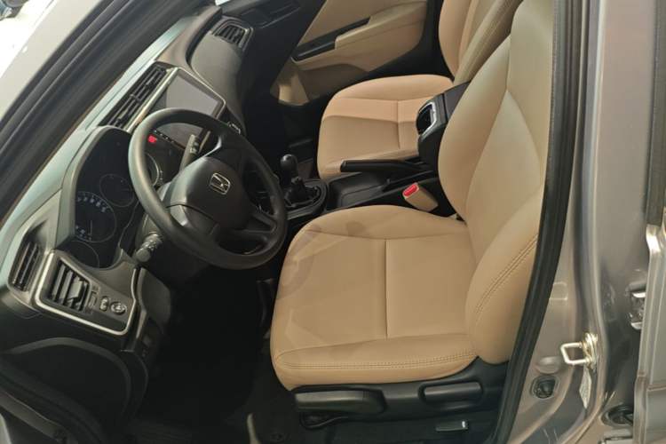 Used Honda City 2018 1.5L Manual Comfort Version Left Front Seat