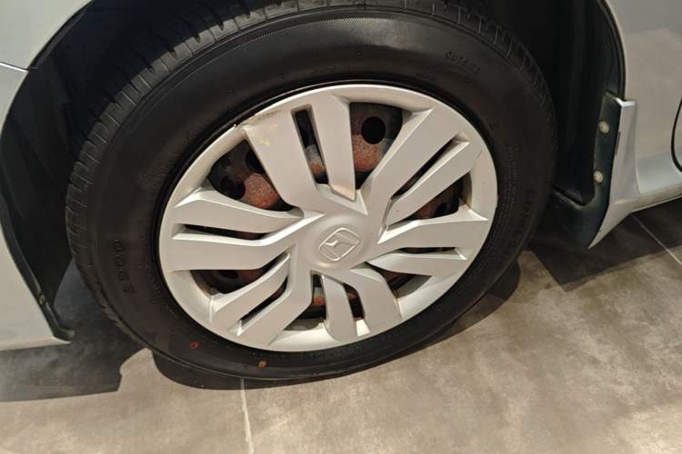 Used Honda City 2018 1.5L Manual Comfort Version Left Front Wheel Hub