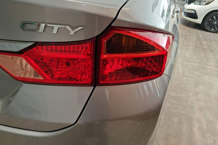 Used Honda City 2018 1.5L Manual Comfort Version Right Rear Taillight