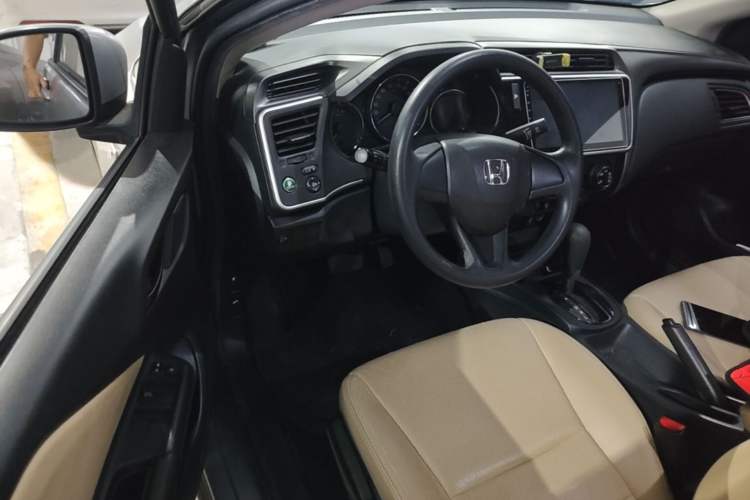 Used Honda City 2018 1.5L CVT Dynamic Edition Driver Seat