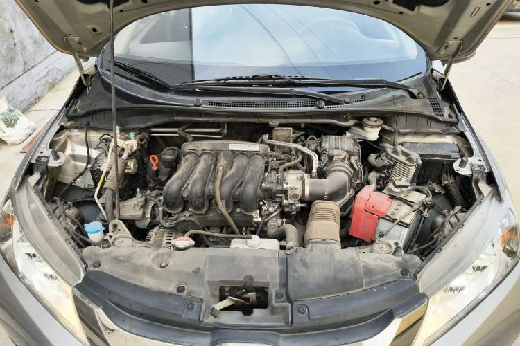 Used Honda City 2018 1.5L CVT Dynamic Pro Edition Engine Bay