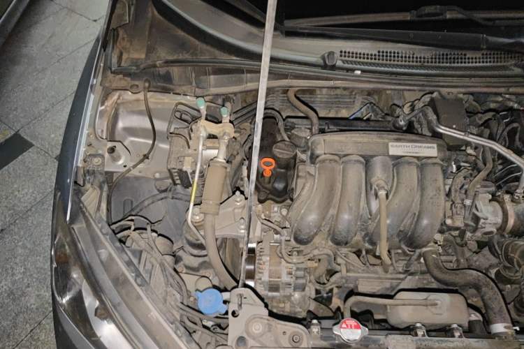 Used Honda City 2018 1.5L CVT Dynamic Pro Edition Engine Bay Right
