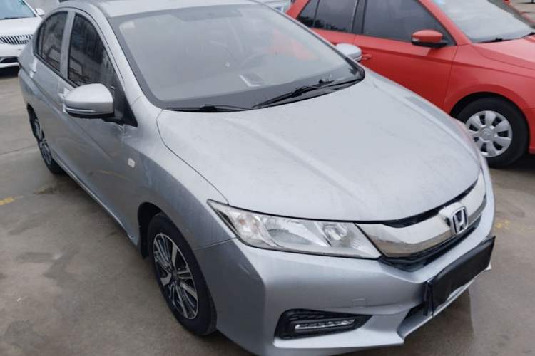 Used Honda City 2018 1.5L CVT Dynamic Edition Front Right 45 Deg